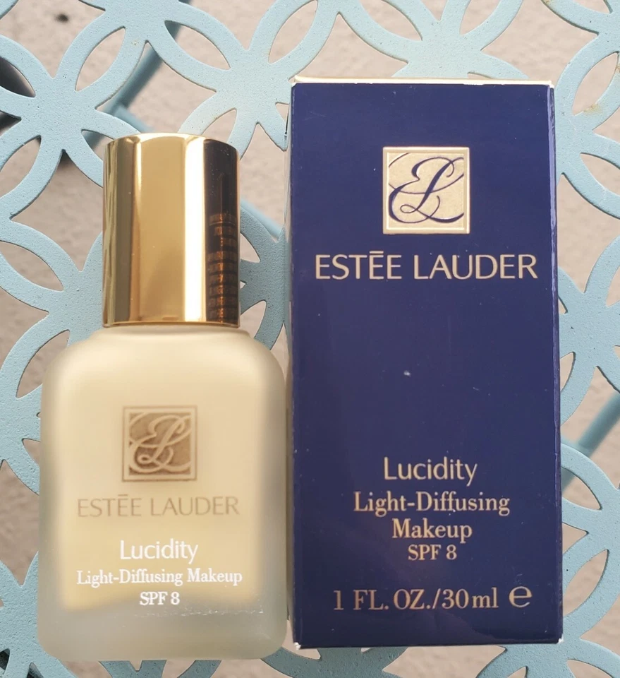ESTÉE LAUDER Estee Lauder Lucidity Light Diffusing Makeup Foundation SPF 8 IVORY Neutral 35