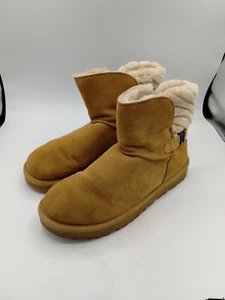 UGG Australia 1013306 Adria Short/Ankle chestnut Brown Suede Boots size 9 Bootie - Picture 1 of 11