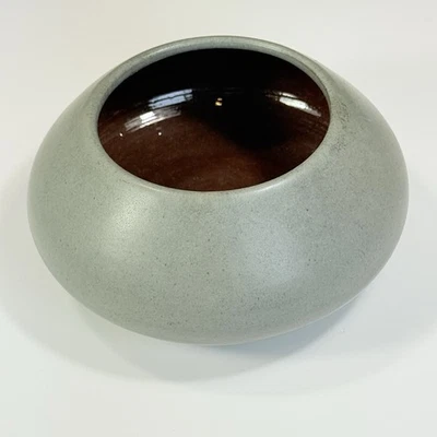 Marblehead Arts & Crafts Pottery Low Vase Bowl Matte Gray 6" - Image 1 of 4