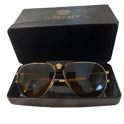 Gafas de sol Versace para hombre marrón piloto VE2252 147073 63 metal tono dorado Foto 1 de 4