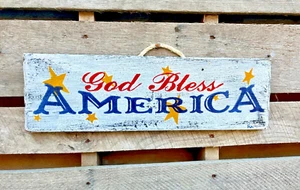 Handmade Farmhouse Hand Painted Wood Home Décor Sign "God Bless America" - Picture 1 of 3