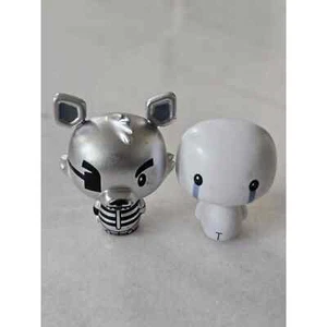 2016 Funko Pint Sized Heroes Five Nights At Freddy's Crying Child & Silver Foxy - Picture 1 of 8