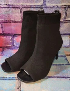 Forever 21 Sock Booties Size 7 All Black Stiletto Heels Brand NEW NWT - Picture 1 of 5