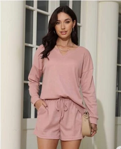 Pajama Set - Picture 1 of 3