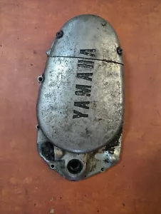 YAMAHA DT1 RT1 250 360 DT2 RT3 BOMBA DE ACEITE TAPA DE ENGRANAJE CUBIERTA CÁRTER DERECHO AHRMA - Imagen 1 de 5
