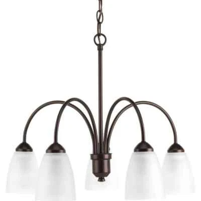 Lámpara de araña de vidrio grabado de bronce antiguo de 5 luces Progress Lighting Gather Foto 1 de 4