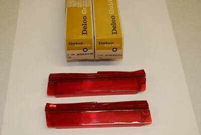 1969 CADILLAC NOS ELDORADO REAR BUMPER RED REFLEX LENSE SET - Image 1 of 4