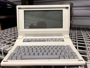 Zenith Data Systems ZFL-171-42 Computer - Picture 1 of 7