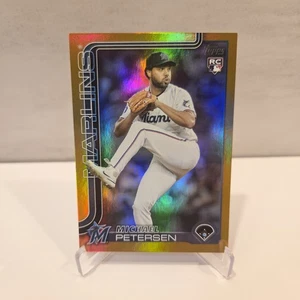 2025 Topps Update Michael Petersen RC #US49 Rainbow /50 Miami Marlins - Bild 1 von 3