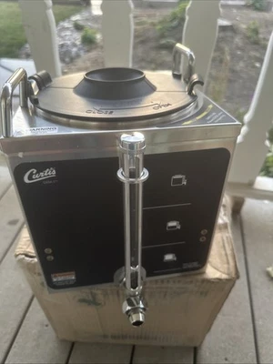 Wilbur Curtis Coffee Server   Gem 3 - Image 1 of 4