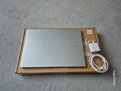 Samsung Galaxy Book Go 14”, 128GB SSD, Snapdragon 7c 2.55GHz, 4GB RAM - Image 1 of 4
