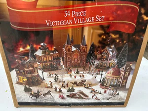 Members Mark 2005 Victorian Village VIDEO 34 Pc Christmas Set Ice Skating AS IS - Picture 1 of 24