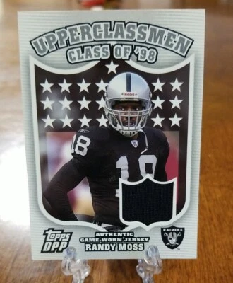 2006 Topps Draft Picks and Prospects Upperclassmen Relics Randy Moss HOF - Image 1 of 2