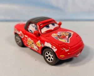 Disney Pixar Cars Superfan Tia 1:48 Diecast - Picture 1 of 3