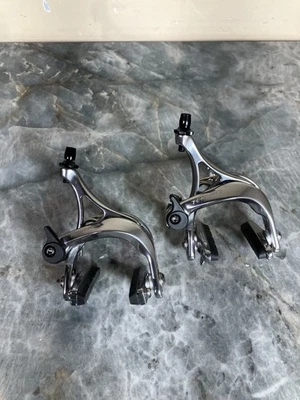 Juego de frenos de llanta de bicicleta de carretera Tektro R540 delanteros y traseros doble pivote plateado Foto 1 de 4