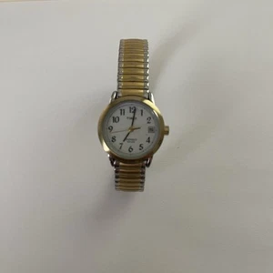 Reloj Timex Indiglo Mujer Fácil Lectura Fecha Dos Tonos Elastizado Pulsera Necesita Bateo - Imagen 1 de 6