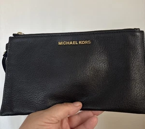 MICHAEL KORS Jet Set Black Lg Zip Clutch Wristlet Pebbled Leather - Bild 1 von 7