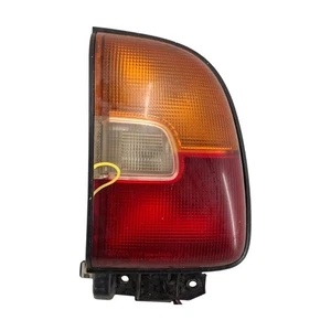 scheinwerfer hinten rechts 8155042020 für TOYOTA RAV 4 1A SERIE (09/94>09/00<) - Bild 1 von 9