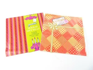 Vintage Holiday Gift Wrap Lot Of 2 Nos - Picture 1 of 8