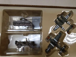 SET 4 X SHERMAN/JEEP/P-51/P-38 D-DAY OVERLORD WW2 apx 1:72/1:76 CORGI CSCW19004 - Imagen 1 de 7
