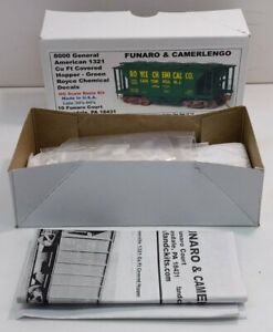 Funaro & Camerlengo 8000 HO Royce Chemical Covered Hopper LN/Box