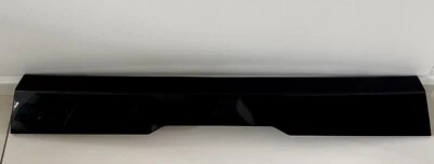 Borde de capó Fisker Ocean 2023 - Night Drive (negro) - Original OEM Foto 1 de 4