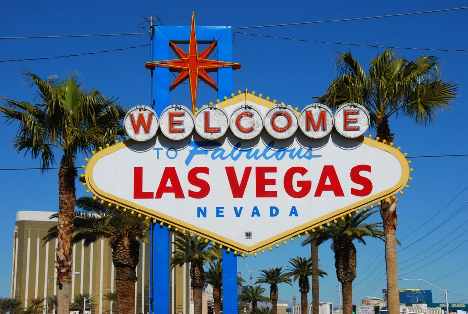 Welcome to Fabulous Las Vegas Sign GLOSSY POSTER PICTURE PHOTO PRINT Sin City  - Image 1 of 1