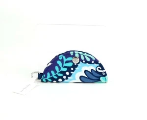 Vera Bradley Blue Island Medallion Cord Keeper NWT - Bild 1 von 4