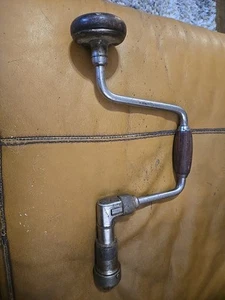 Vintage Pexto Hand Drill Made USA Red Handles Wood - Picture 1 of 3