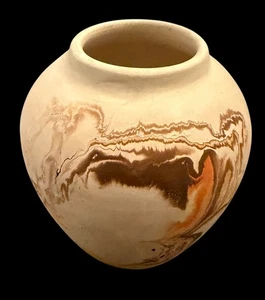 De colección. "Jarrón Nemadji cerámica remolino de arcilla nativa, 5"" de alto" - Imagen 1 de 21