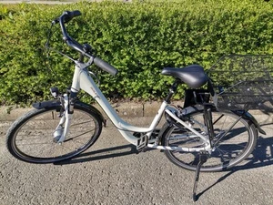 Neues Citybike – Damenfahrrad 28 Zoll mit Korb – Top Zustand! - Bild 1 von 1