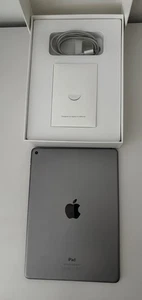 Apple iPad Air 2 64GB Space Grey - Very Good Working Condition with box - Picture 1 of 9