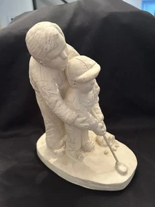 Escultura Austin 1992 "Futuro golfista" padre e hijo Dee Crowley 9,5" escultura - Imagen 1 de 8