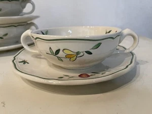 Juego de cuatro (4) cuencos y platillos para sopa Longchamp Tulipán Crema - Imagen 1 de 6