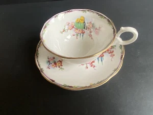 Royal Albert Crown China Teacup Saucer Green Parrot Couple  - Picture 1 of 5