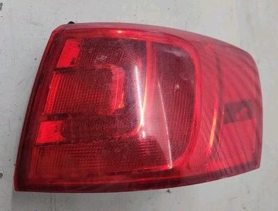 Conjunto de luz trasera derecha Volkswagen Jetta exc City 11-16  Foto 1 de 3