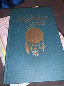 1988 Medicine Cards by Jamie Sams & David Carson, Illustrated by Angela Werneke - Imagen 1 de 7