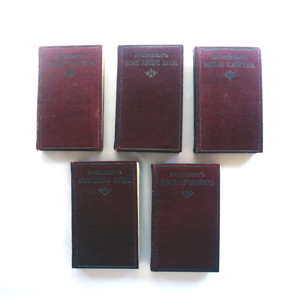 5x Everybody’s Books Family Doctor, Home Lawer, Recipes, Gardening, Hobbies - Image 1 of 4