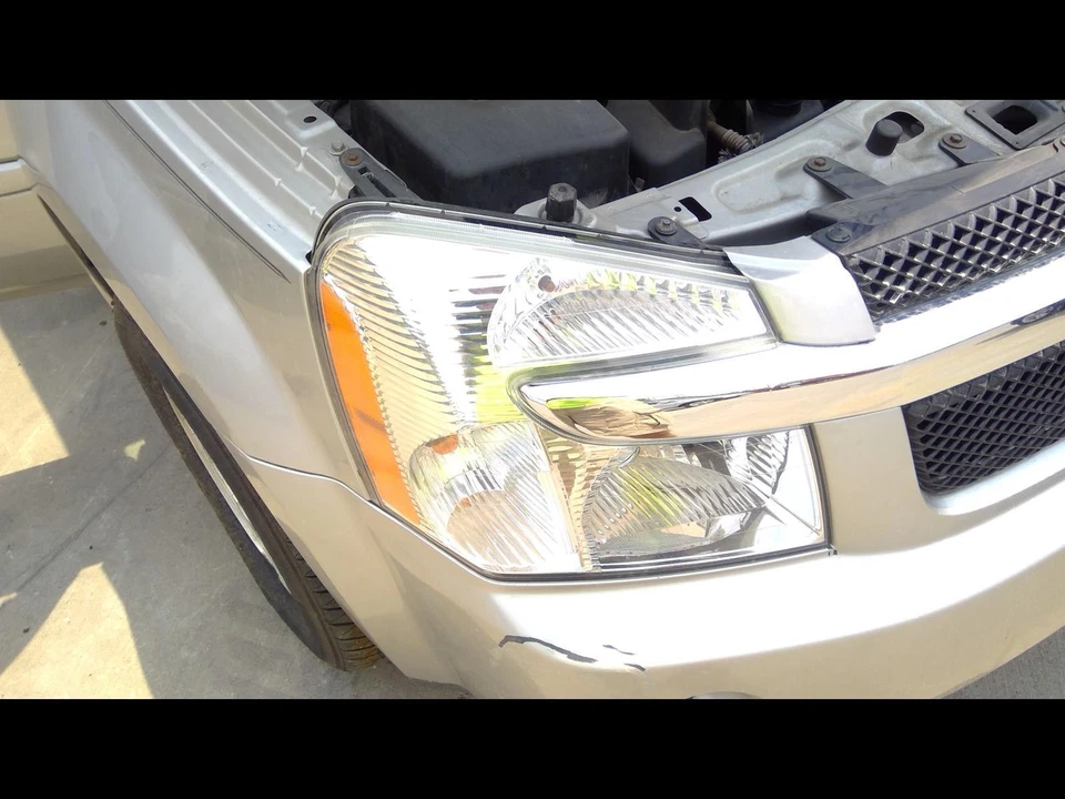 Conjunto de faros derechos usados se adapta a: Chevrolet Equinox 2008 grado B derecho Foto 1 de 4