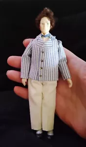 1:12 Vintage Victorian Man Miniature Dollhouse Doll - Picture 1 of 2
