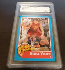 GMA 9 2011/12 NIKOLA VUCEVIC FLEER RETRO RC (ROOKIE SENSATION AUTO) #60