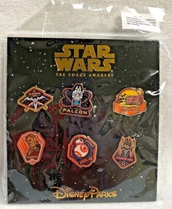 Star Wars Das Erwachen der Macht 6 Pins Booster Pack Millennium Falcon BB-8 Chewie - Bild 1 von 4