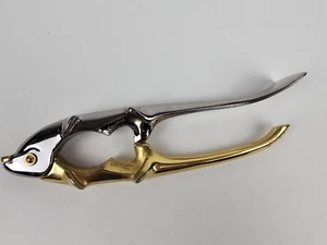 Olimpic NUKTKNACKER Nussknacker Fischform Messing Edelstahl Dom Brev Italy - Bild 1 von 12