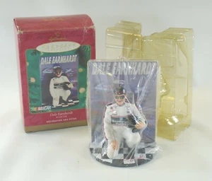 Dale Earnhardt Sr HALLMARK KEEPSAKE ORNAMENT Goodwrench Nascar #3 MIB new mp - Picture 1 of 7