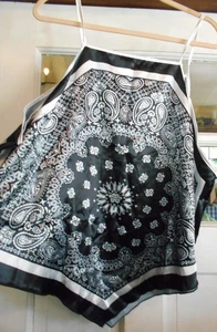 Bandanna Print Handkerchief Hem Sleeveless Top Plus 3X TANK TOP SILKY NWOT - Picture 1 of 7