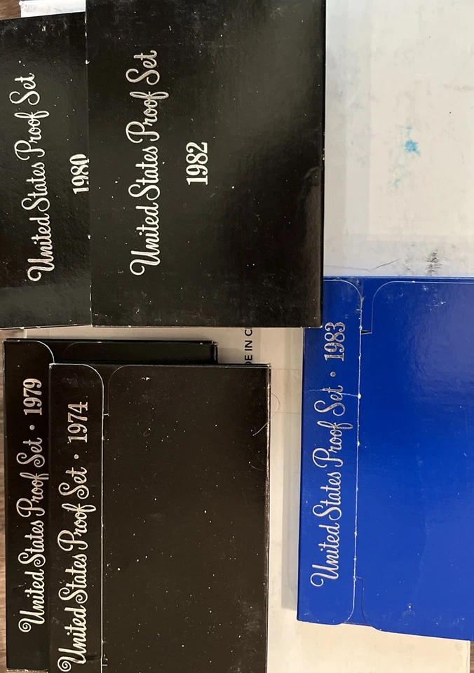 Lot of (5) 1974 United States Mint Proof Sets Original Packaging Brilliant - Image 1 of 1