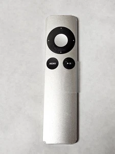NEW Genuine Apple Silver Remote for TV iPod iMac Macbook Pro Silver A1294 - Picture 1 of 5