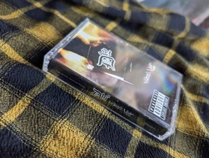 D12 - Devil's Night Cassette - 2001 SHADY RECORDS/INTERSCOPE Produced By Eminem - Picture 1 of 3