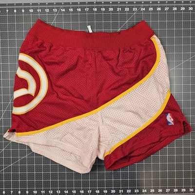 Vintage Atlanta Hawks Team Issued Shorts 34x4 1987 #42 Kevin Willis Game Worn - Image 1 of 4