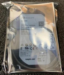 Seagate 8TB 3.5" NAS HDD ST8000VN0002 - Picture 1 of 1